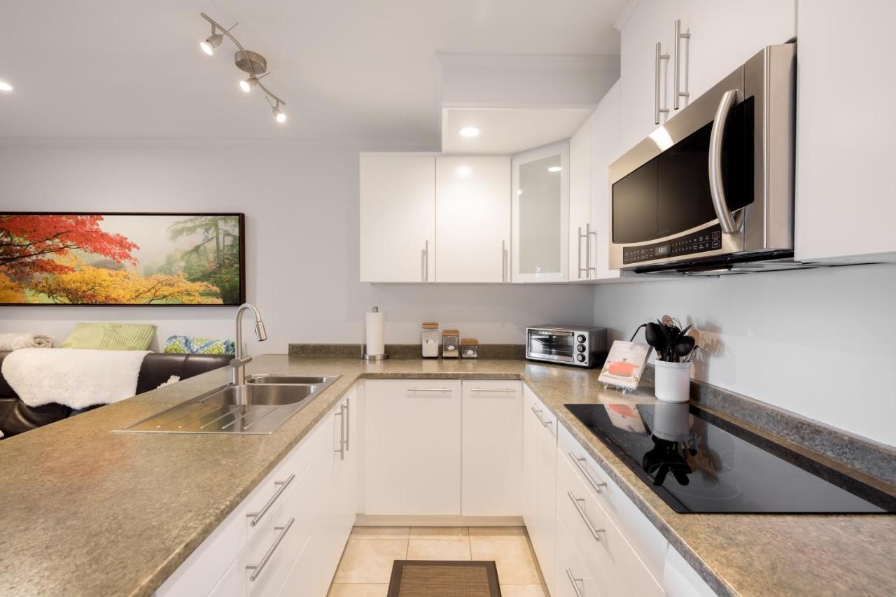 Enchanter Ocean View Suites Madeira Park Luaran gambar